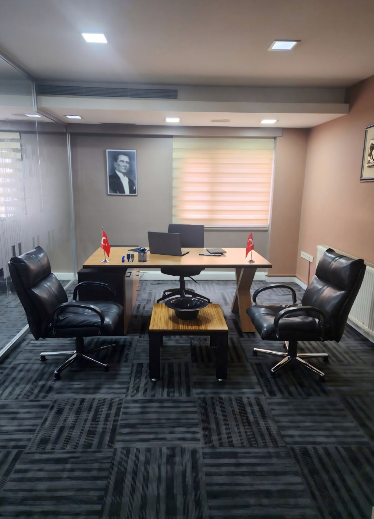 Aydın Hukuk Bürosu — Çalışma Odası